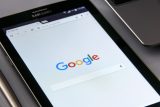 Google has started testing mobile indexing